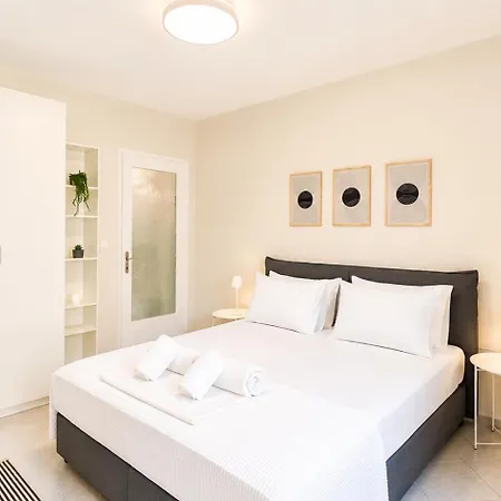 White Tower #dbapartments Appartement