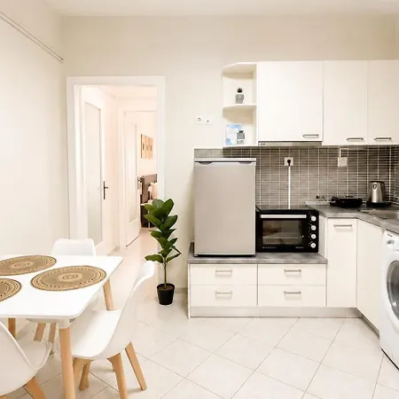White Tower #dbapartments *